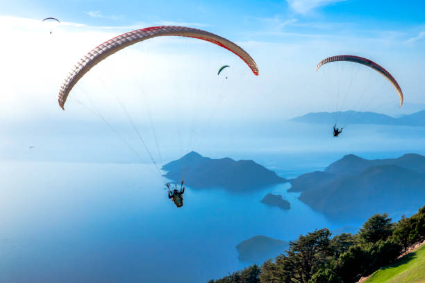 paragliding guide